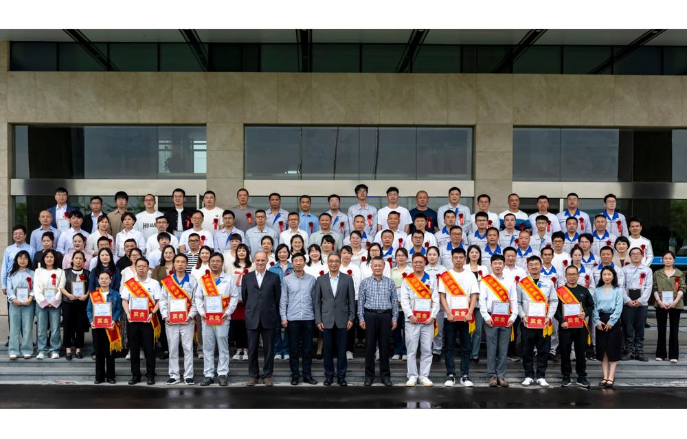 ×ðÁú¿Ê±¡¤(ÖйúÇø)ÈËÉú¾ÍÊDz«!